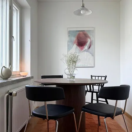 Apartment Three-room With Parking Space In The Center *